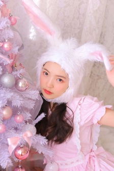 美女被杀